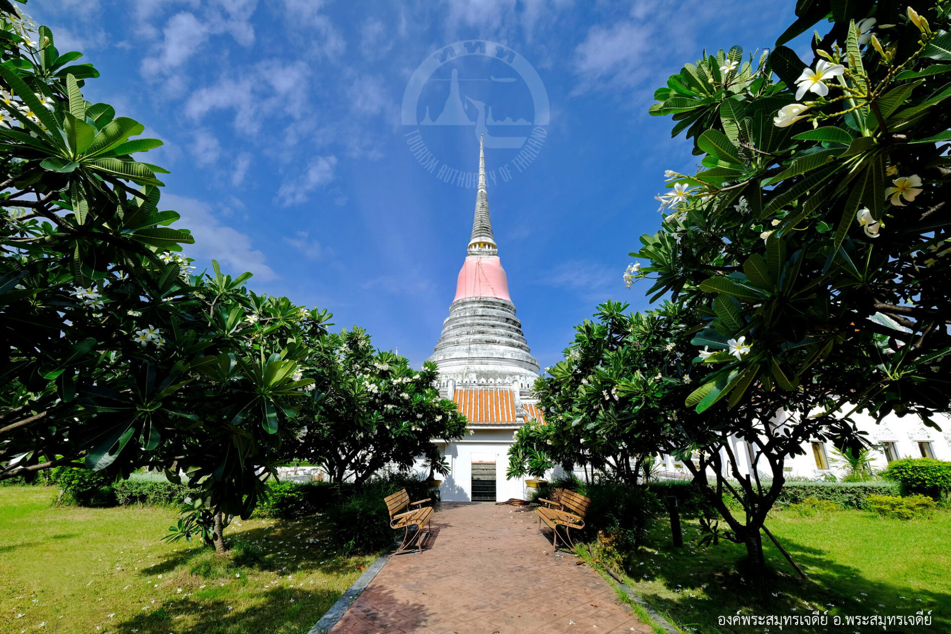 องค์พระสมุทรเจดีย์