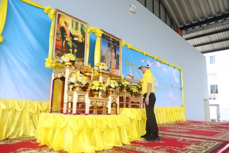 จังหวัดสมุทรปราการจัดกิจกรรม จิตอาสาพัฒนาเนื่องในวันคล้ายวันสวรรคตพระบาทสมเด็จพระจอมเกล้าเจ้าอยู่หัว