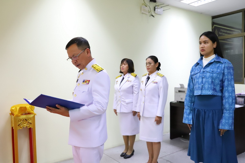 สมเด็จพระเจ้าลูกเธอ เจ้าฟ้าสิริวัณณวรี นารีรัตนราชกัญญา พระราชทานบัตรอวยพร (ส.ค.ส.) เนื่องในโอกาสขึ้นปีใหม่ พ.ศ. 2568 แด่ผู้ได้รับพระราชทานรางวัลการประกวดผ้าลายพระราชทาน “ผ้าลายสิริวชิราภรณ์” และงานหัตถกรรมรอบตัดสิน ระดับประเทศ (Final) ของจังหวัดสมุทรปราการ
