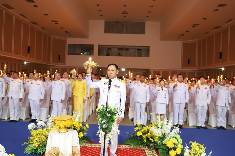 จังหวัดสมุทรปราการ จัดพิธีจุดเทียนถวายพระพรชัยมงคล พระบาทสมเด็จพระเจ้าอยู่หัว เนื่องในโอกาสวันเฉลิมพระชนมพรรษา 28 กรกฎาคม 2568