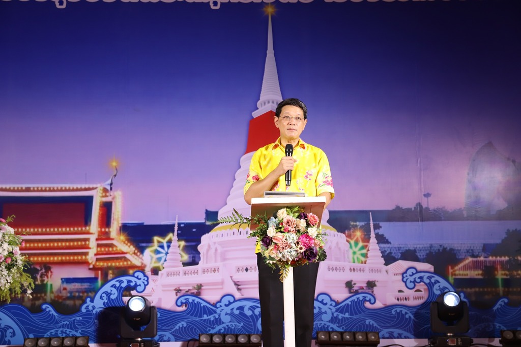 จังหวัดสมุทรปราการ เปิดลานการแสดงศิลปวัฒนธรรม ในงานนมัสการองค์พระสมุทรเจดีย์และงานกาชาดจังหวัดสมุทรปราการ เผยแพร่ศิลปวัฒนธรรมรวมทั้งส่งเสริมการท่องเที่ยว