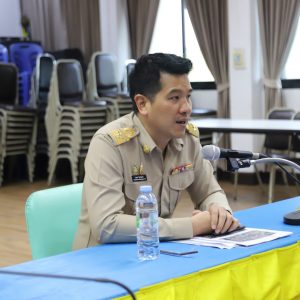 จังหวัดสมุทรปราการ หารือแนวทางแก้ปัญหาน้ำท่วมขังบริเวณชุมชนคงคารามพื้นที่อำเภอบางพลี เพื่อบรรเทาความเดือดร้อนของประชาชน โดยศูนย์ดำรงธรรมจังหวัดสมุทรปราการ บูรณาการหน่วยงานที่เกี่ยวข้อง