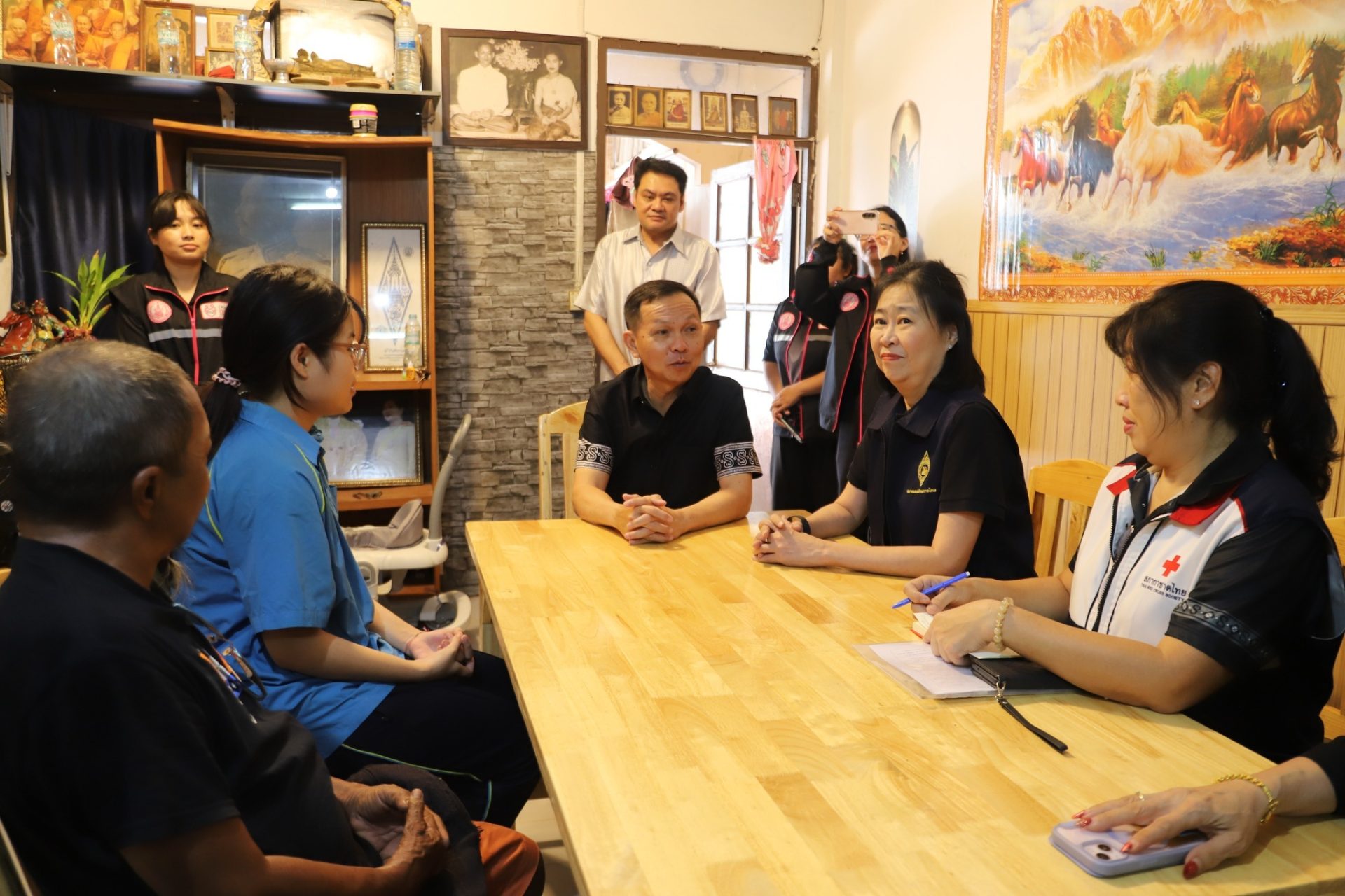 จังหวัดสมุทรปราการ – ผู้ว่าราชการจังหวัดสมุทรปราการ ลงพื้นที่เยี่ยมบ้านและตรวจสอบข้อมูลเชิงประจักษ์ของนักเรียนโครงการทุนการศึกษาพระราชทาน ม.ท.ศ. ปี 2569 ภายใต้ “มูลนิธิทุนการศึกษาพระราชทานสมเด็จพระบรมโอรสาธิราชฯ สยามมกุฎราชกุมาร (ม.ท.ศ.)”