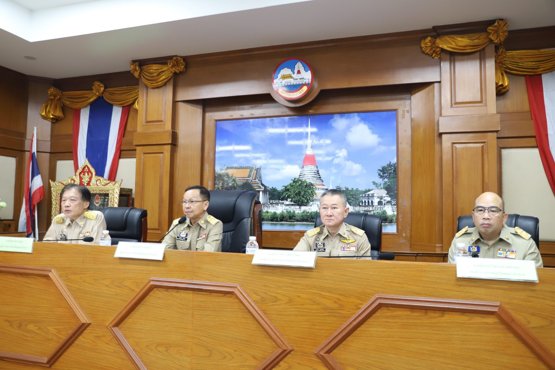 จังหวัดสมุทรปราการ จัดประชุมหัวหน้าส่วนราชการประจำจังหวัดสมุทรปราการ และผ่านสื่ออิเล็กทรอนิกส์ ครั้งที่ 3/2569 ประจำเดือนมีนาคม 2569