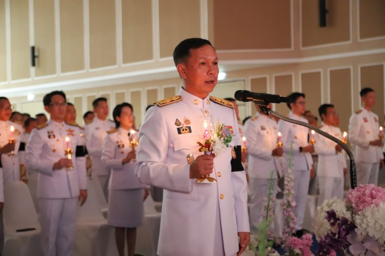 ผู้ว่าราชการจังหวัดสมุทรปราการ นำพสกนิกรทุกหมู่เหล่าจุดเทียนถวายพระพรชัยมงคลเนื่องในโอกาสพระราชพิธีมหามงคลเฉลิมพระชนมพรรษา 4 รอบ สมเด็จพระนางเจ้าฯ พระบรมราชินี 3 มิถุนายน 2569