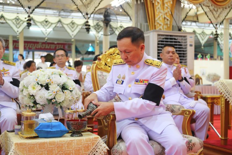 จังหวัดสมุทรปราการ จัดพิธีเจริญพระพุทธมนต์และทำบุญตักบาตรถวายพระกุศล ฉลองพระชนมายุ 99 พรรษา สมเด็จพระอริยวงศาคตญาณ สมเด็จพระสังฆราช สกลมหาสังฆปริณายก 26 มิถุนายน 2569